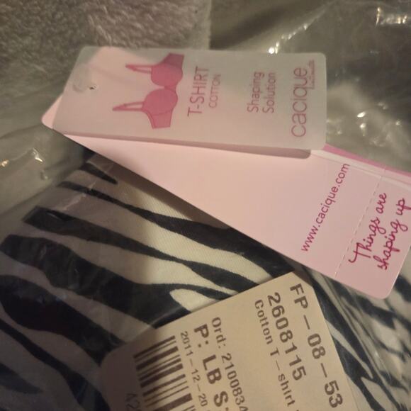 brand new Cacique zebra striped t-shirt material bra 42DDD - Picture 3 of 4